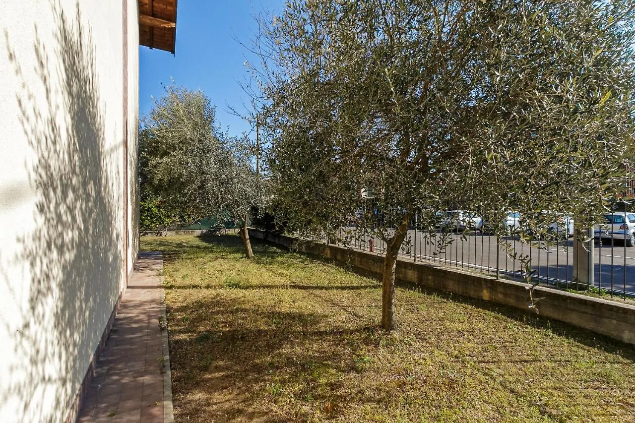 Le Quattro Stelle Villa Cardano Al Campo Holiday home