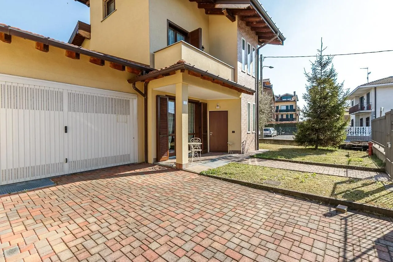Le Quattro Stelle Villa Cardano Al Campo
