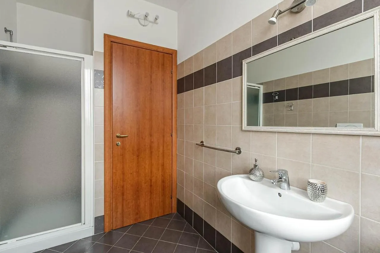Le Quattro Stelle Villa Cardano Al Campo Holiday home